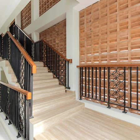 Reddoorz Premium Near Ragunan Zoo 2 Jakarta Ngoại thất bức ảnh